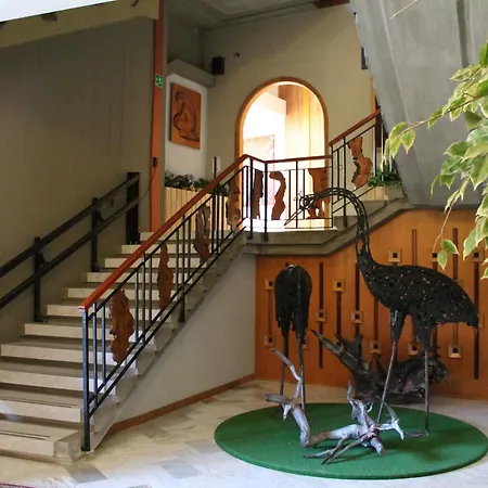 Otel Costellazioni 2*